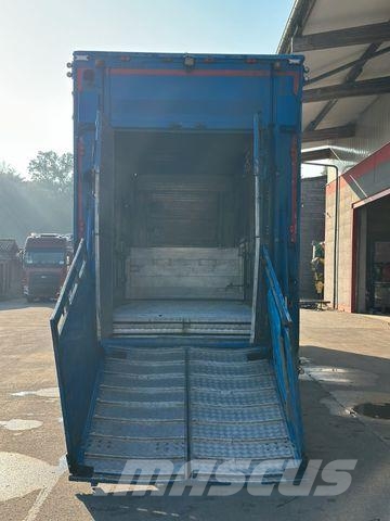 Pezzaioli SBA31 3.Stock Tiefbett+Hals/Rampe/Hubdach/Rampe Viehtransportauflieger