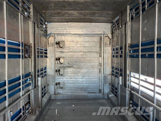 Pezzaioli SBA31 3.Stock Tiefbett+Hals/Rampe/Hubdach/Rampe Viehtransportauflieger