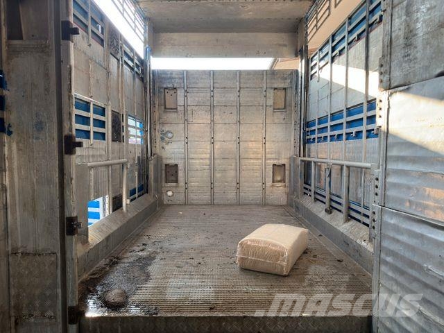 Pezzaioli SBA31 3.Stock Tiefbett+Hals/Rampe/Hubdach/Rampe Viehtransportauflieger