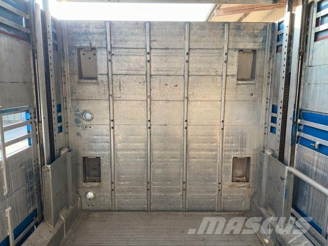 Pezzaioli SBA31 3.Stock Tiefbett+Hals/Rampe/Hubdach/Rampe Viehtransportauflieger
