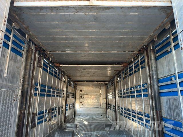 Pezzaioli SBA31 3.Stock Tiefbett+Hals/Rampe/Hubdach/Rampe Viehtransportauflieger