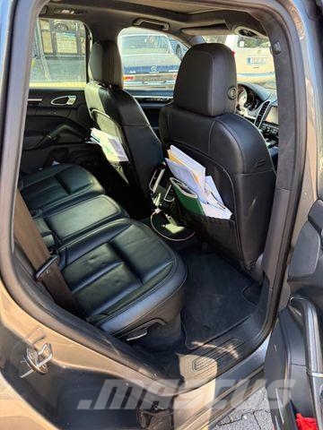 Porsche Cayenne S Diesel 4,2 Pano Chrono 238 Tkm Bestelwagens met open laadbak