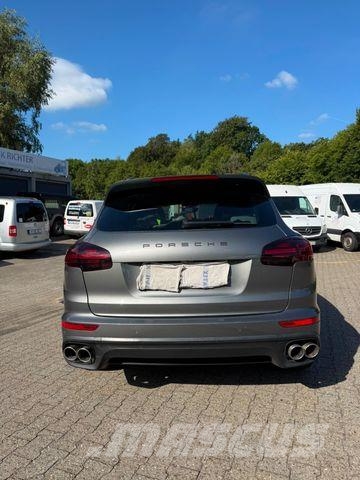 Porsche Cayenne S Diesel 4,2 Pano Chrono 238 Tkm Bestelwagens met open laadbak
