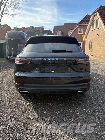Porsche Cayenne V6 3.0l Mono-Turbo 9YA Caja abierta/laterales abatibles