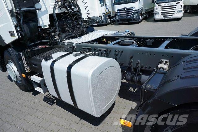 Renault C 520 / EURO 6 / ACC / 6 X 4 / RETARDER / DMC 10 Влекачи