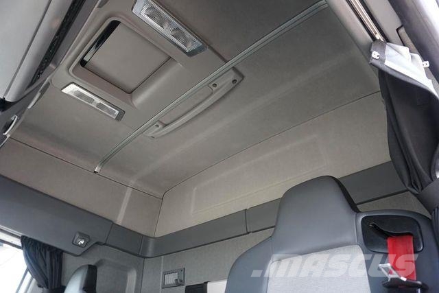 Renault C 520 / EURO 6 / ACC / 6 X 4 / RETARDER / DMC 10 Влекачи