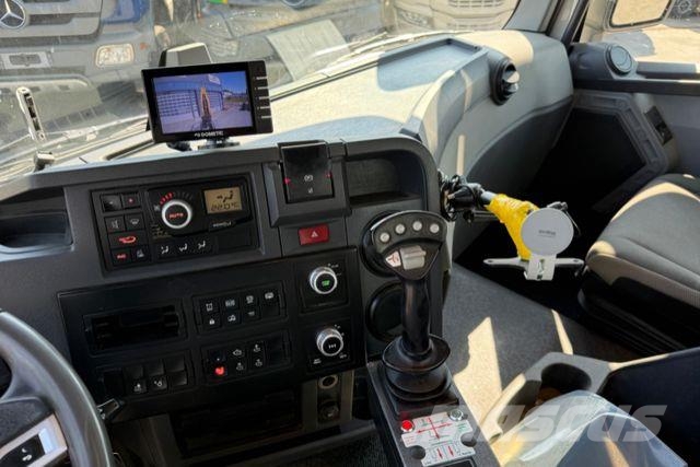 Renault C520 10x4 Moser Vrachtwagen met containersysteem