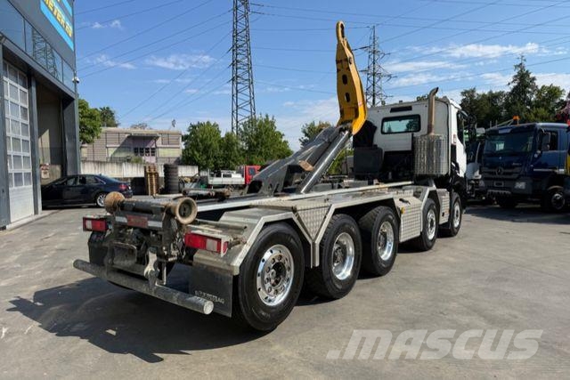 Renault C520 10x4 Moser Vrachtwagen met containersysteem