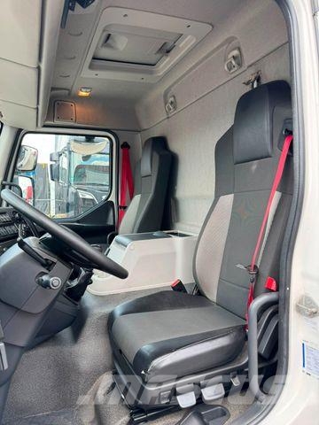 Renault D 210 * KOFFER * LADEBORDWAND 1 TON * TÜV * هيكل صندوقي