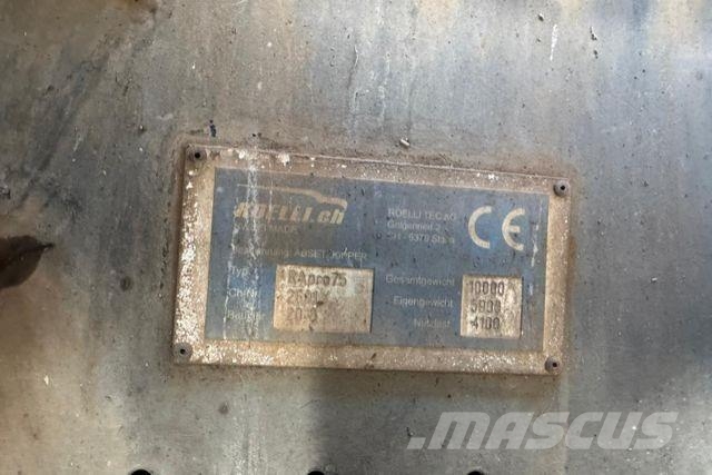 Renault D10.240 4x2 Roelli Camiones desmontables