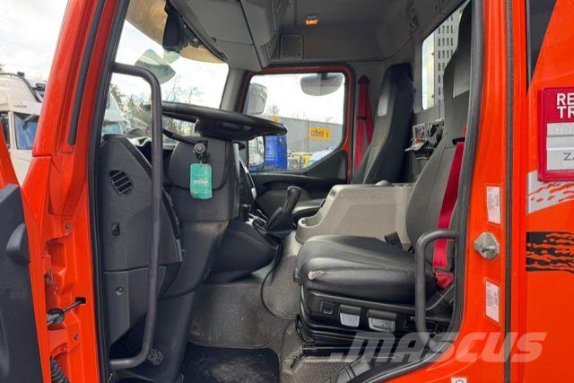 Renault D10.240 4x2 Roelli Camiones desmontables
