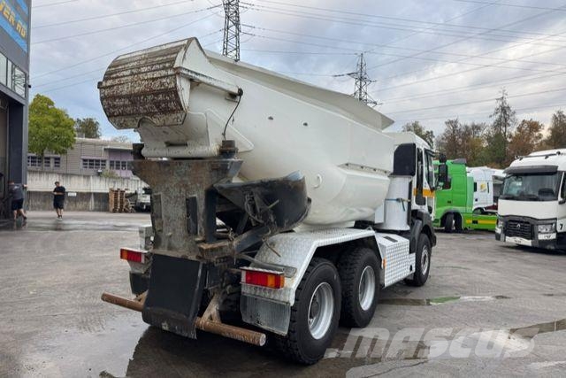 Renault Kerax 420 6x4 Грузовики-Самосвалы