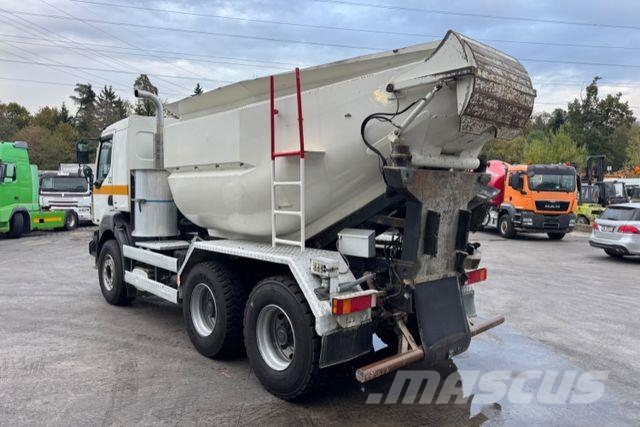 Renault Kerax 420 6x4 Грузовики-Самосвалы