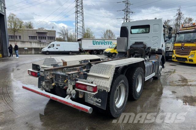 Renault Kerax 450 6x4 Camiones con chasís y cabina