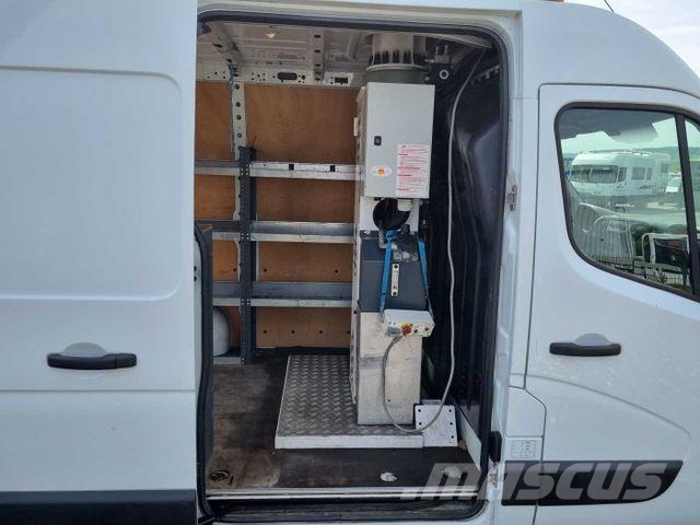 Renault Master 2.3 dCi / France Elevateur 121FCC, 12,5m LKW-Arbeitsbühnen