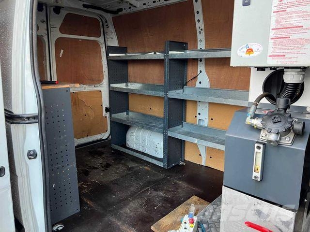 Renault Master 2.3 dCi / France Elevateur 121FT, 12m Autoplošiny
