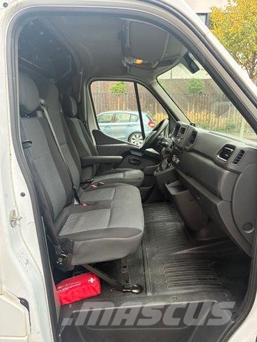 Renault MASTER 2,3 * PHARMA ZERTIFIKAT * KLIMA * Lätta skåpbilar