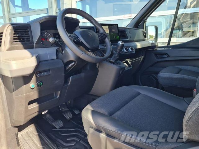 Renault Master 35 Pritsche Plane Twinkap Schlafkabine, S Tovornjaki s ponjavo