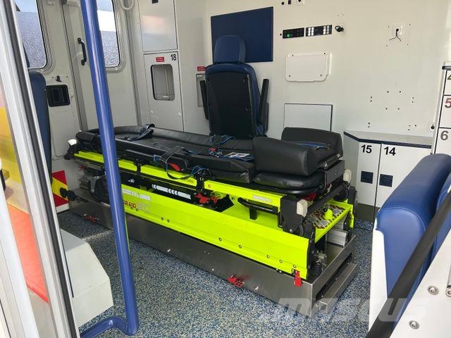 Renault Master / Rettungswagen Trage / Liege Ambulancias