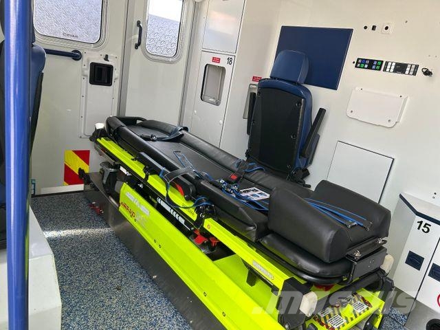 Renault Master / Rettungswagen Trage / Liege Ambulancias