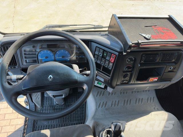Renault MIDLUM 12.220 Izo Koffer*LBW*LIFT TAIL Camiones con caja de remolque
