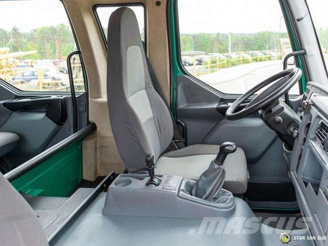 Renault MIDLUM 4x4 Doka Chassis Camiones con chasís y cabina
