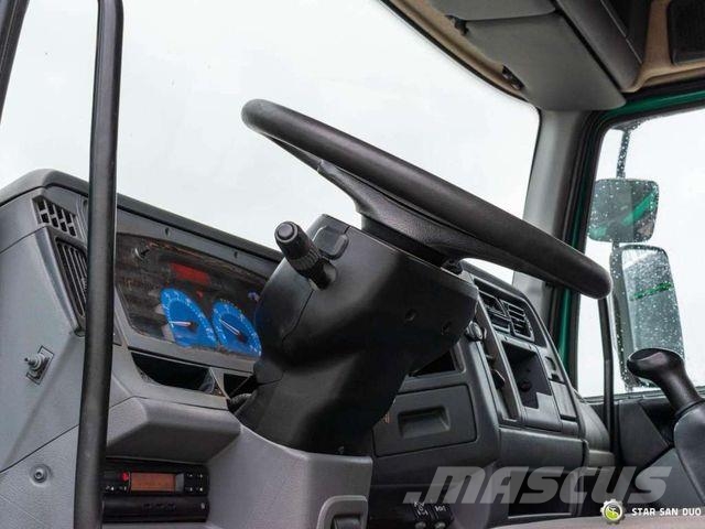 Renault MIDLUM 4x4 Doka Chassis Camiones con chasís y cabina