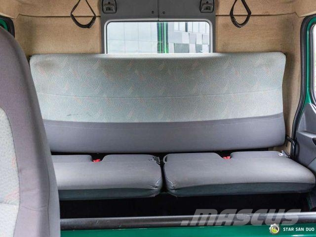 Renault MIDLUM 4x4 Doka Chassis Camiones con chasís y cabina