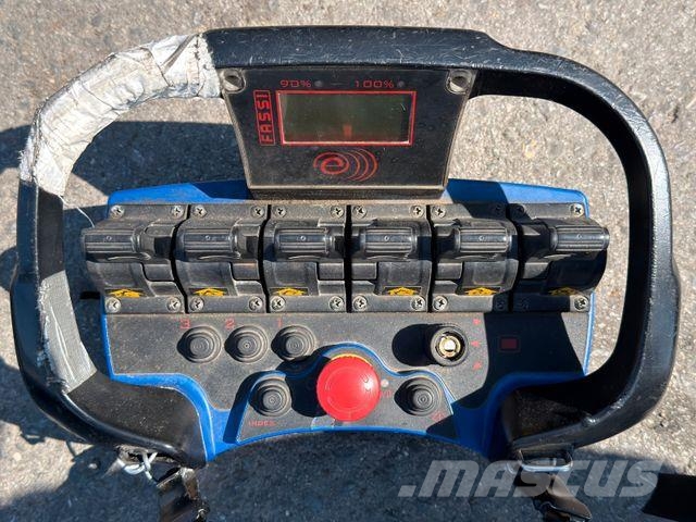 Renault T 380 * FASSI F120B.2.22 + FUNK * TOPZUSTAND ! Camiones grúa