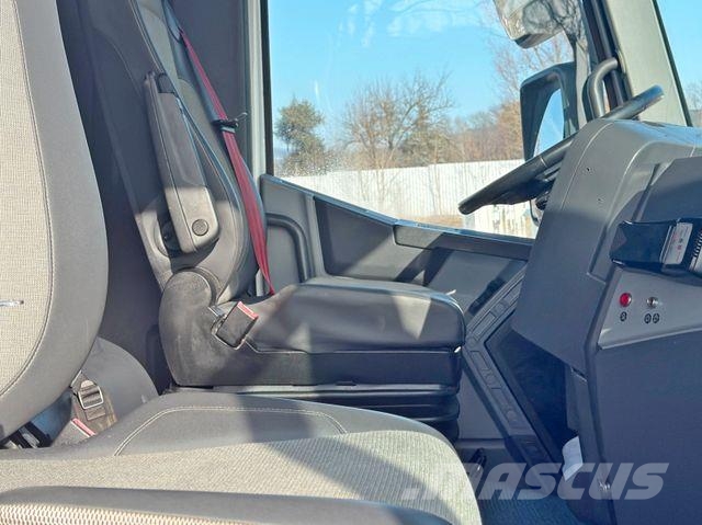 Renault T 380 * HIAB 111 B - 2 HIDUO + FUNK / 6x2! Smagās mašīnas ar celtni