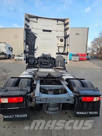 Renault T 480 Vilcēji