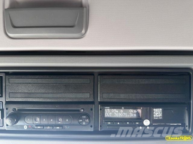 Renault THSC 440, DTI 13, Motor 13 L, Tank 825 L 曳引機組件