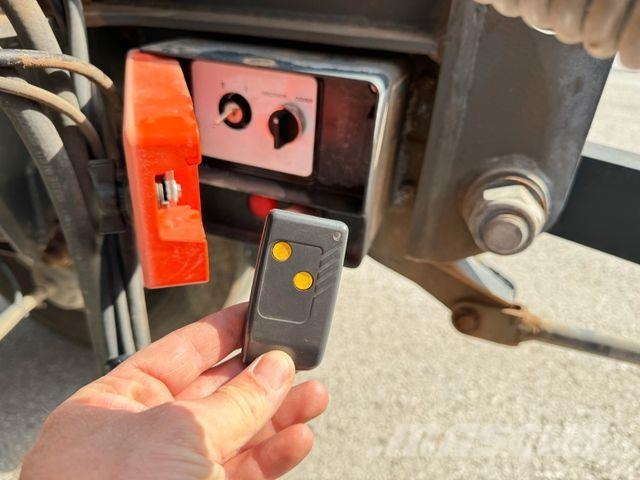  Ressenig 3 Achs Getreidekipper elektrische Plane مقطورات قلابة
