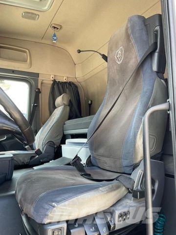 Scania G320 LB 6X2 GELENKTE NACHLAUFACHSE Tovornjaki s ponjavo