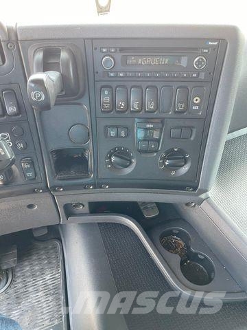 Scania G320 LB 6X2 GELENKTE NACHLAUFACHSE Tovornjaki s ponjavo