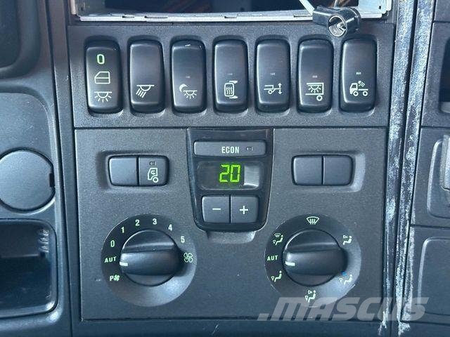 Scania G380 BL 4x2 Fahrgestell OHNE AUFBAU *UNFALL* Camiones con chasís y cabina