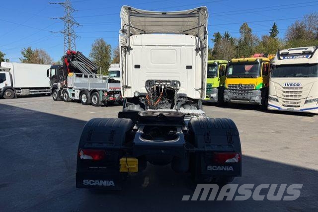Scania G410 4x2 Sadulveokid