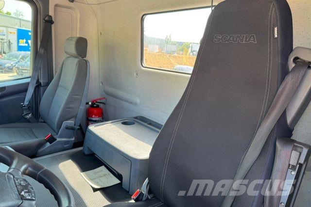 Scania G490 6x4 Vetopöytäautot