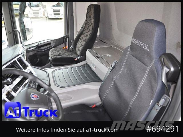 Scania P 320 P 6x2,, Getränke, Lenkachse, LBW: Dholland Getränkewagen