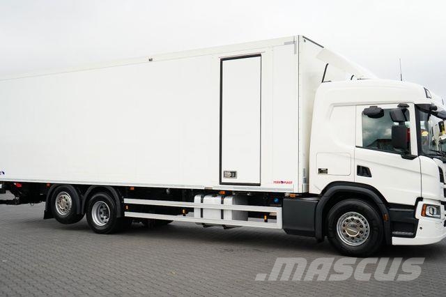 Scania P 450 / ACC / E 6 / CHŁODNIA + WINDA / MULTITEMP Рефрижератори