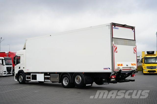 Scania P 450 / ACC / E 6 / CHŁODNIA + WINDA / MULTITEMP Рефрижератори