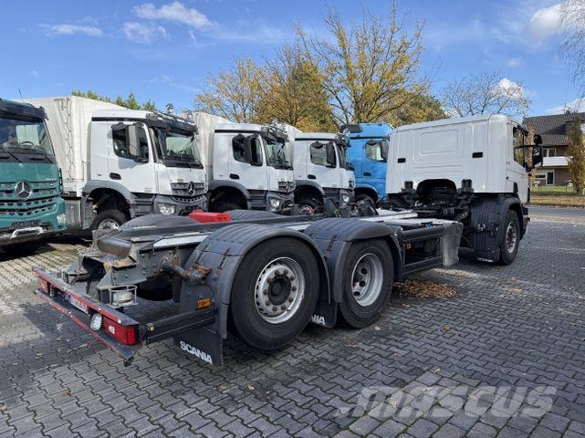 Scania P280 6X2*4 Camiones con chasís y cabina