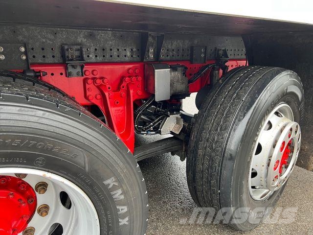 Scania P320 Carrier 1150 Multitemp Lenk-Lift Achse Temperature controlled trucks