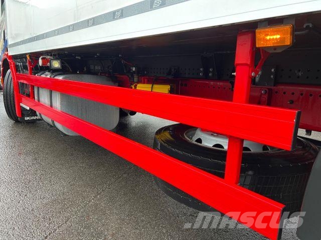 Scania P320 Carrier 1150 Multitemp Lenk-Lift Achse Temperature controlled trucks