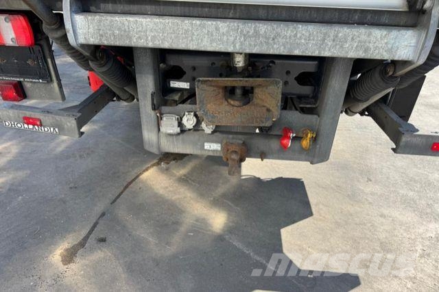 Scania P340 4x2 Getränkeaufbau Otros camiones
