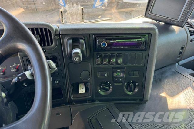 Scania P340 4x2 Getränkeaufbau شاحنات أخرى