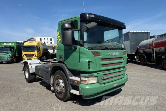 Scania P380 4x2 Шасі з кабіною