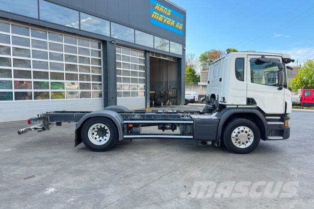Scania P450 4x2 Шасі з кабіною