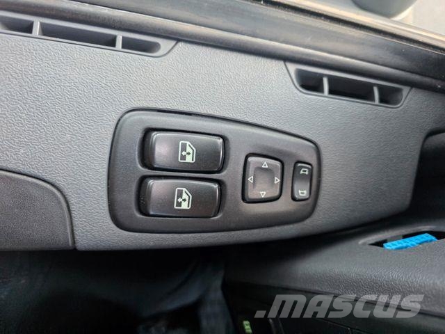 Scania R 380 CB 4x4 HHZ Allrad 3 Sitze Schalter Klima Tovornjaki s ponjavo
