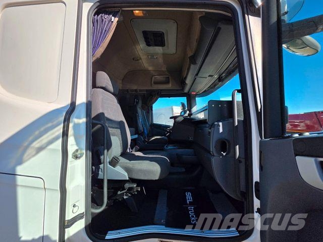 Scania R 410 LA4X2MNA / Retarder / PTO / Alu-Felgen Vlačilci